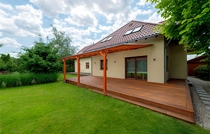 Decking & Pergolas-3